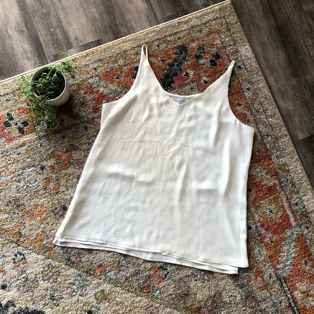 Flowy Tank